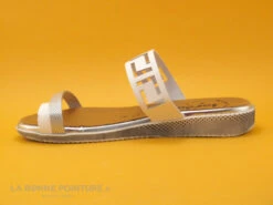 Jordana 3466 Blanc - Tong Femme Avec Passe Orteil 10 Jordana 3466 Blanc - Tong Femme Avec Passe Orteil -Réduits Chaussures Magasin cd24607c73b9e66c561f35ea11d5d5ef img 0363.jpg 160469