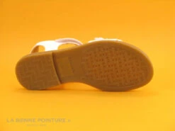 Geox J8235I KARLY Girl - White - Sandale Blanche 15 Geox J8235I KARLY Girl - White - Sandale Blanche -Réduits Chaussures Magasin cd24607c73b9e66c561f35ea11d5d5ef img 0467.jpg 117957