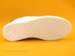 Victoria 125241 Blanc - Carreaux Gris - Basket Femme 15 Victoria 125241 Blanc - Carreaux Gris - Basket Femme -Réduits Chaussures Magasin cd24607c73b9e66c561f35ea11d5d5ef img 3032.jpg 150854