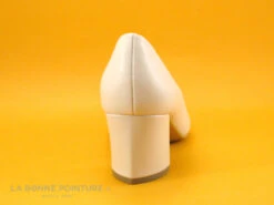 Marco Tozzi 2-22419-20 Cream - Escarpin Beige Pointu - Talon Incurve -Réduits Chaussures Magasin cd24607c73b9e66c561f35ea11d5d5ef img 5961.jpg 179089